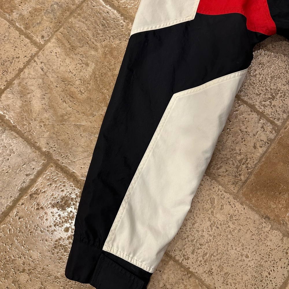 Givenchy Vintage Sports Sailing Zip Up Black / Red Jacket - Picture 12 of 16